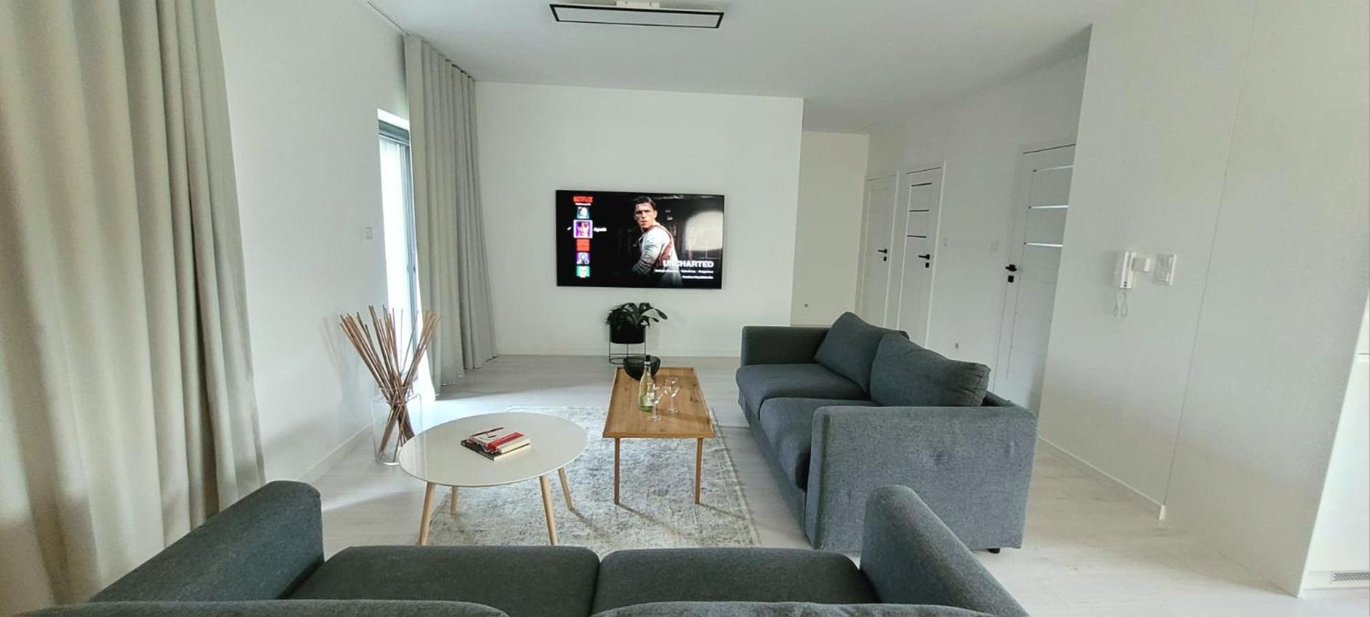 Bast 17 Dom Duzy Parking , Mandoria , Ptak , 2 Sypialnie Lub 1 Sypialnia, Taras , Autostrada A1, Kalinowskiego 17E Wifi Łódź Dış mekan fotoğraf