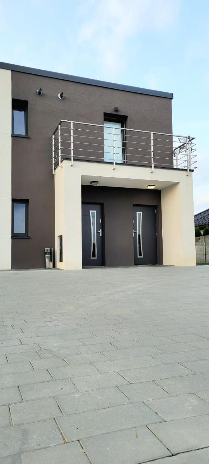 Bast 17 Dom Duzy Parking , Mandoria , Ptak , 2 Sypialnie Lub 1 Sypialnia, Taras , Autostrada A1, Kalinowskiego 17E Wifi Łódź Dış mekan fotoğraf